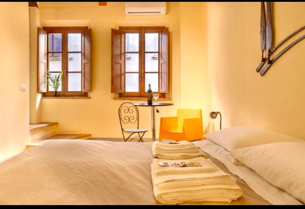 Guesthouse Via Di Gracciano - Adults Only มอนติปุลเชียโน ภายนอก รูปภาพ