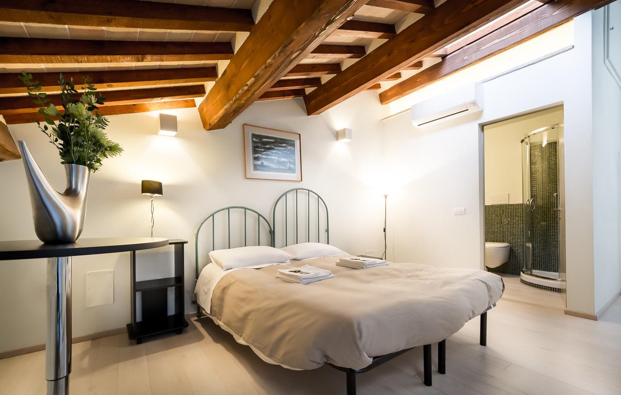 Guesthouse Via Di Gracciano - Adults Only มอนติปุลเชียโน ภายนอก รูปภาพ